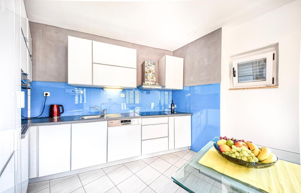 Apartman Andrej Povlja  Kamer foto